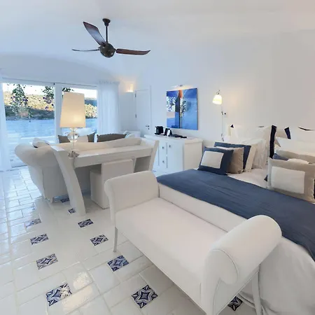 Il Riccio House מלון 4*