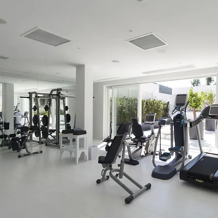 Ξενοδοχείο Il Riccio House 4*