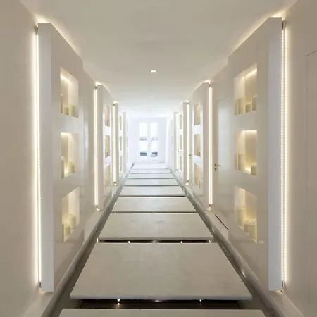 Отель Il Riccio House